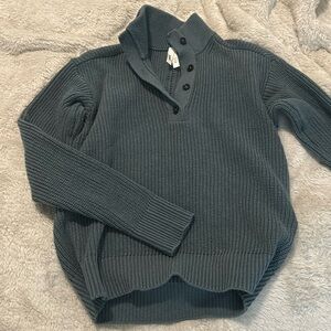 Pact pullover